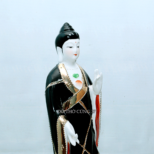 Tượng Địa Mẫu Nương Nương đứng - gốm sứ
