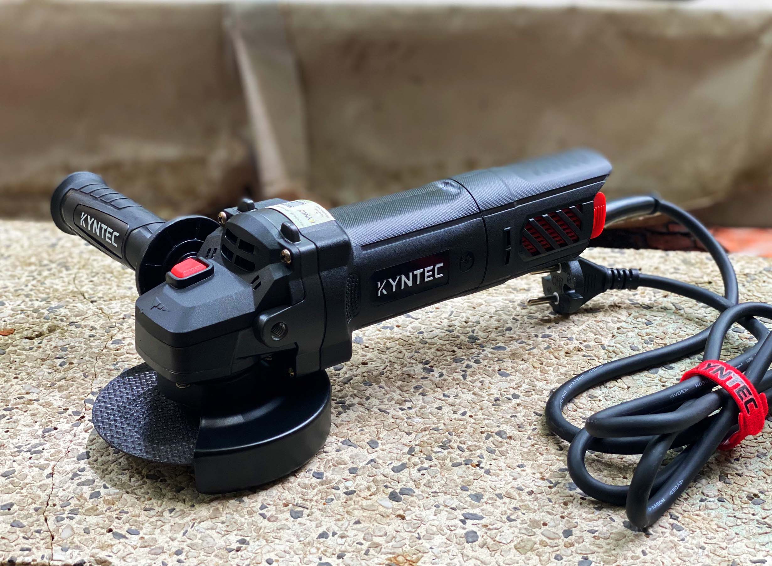 (tặng đá mài)  Máy mài góc, máy cắt cầm tay chính hãng KYNKO KYNTEC KT03