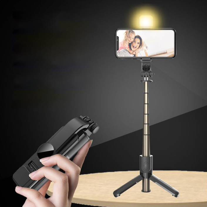 Gậy tự sướng chụp ảnh selfie hàng hiệu có LED - CYKECL10S
