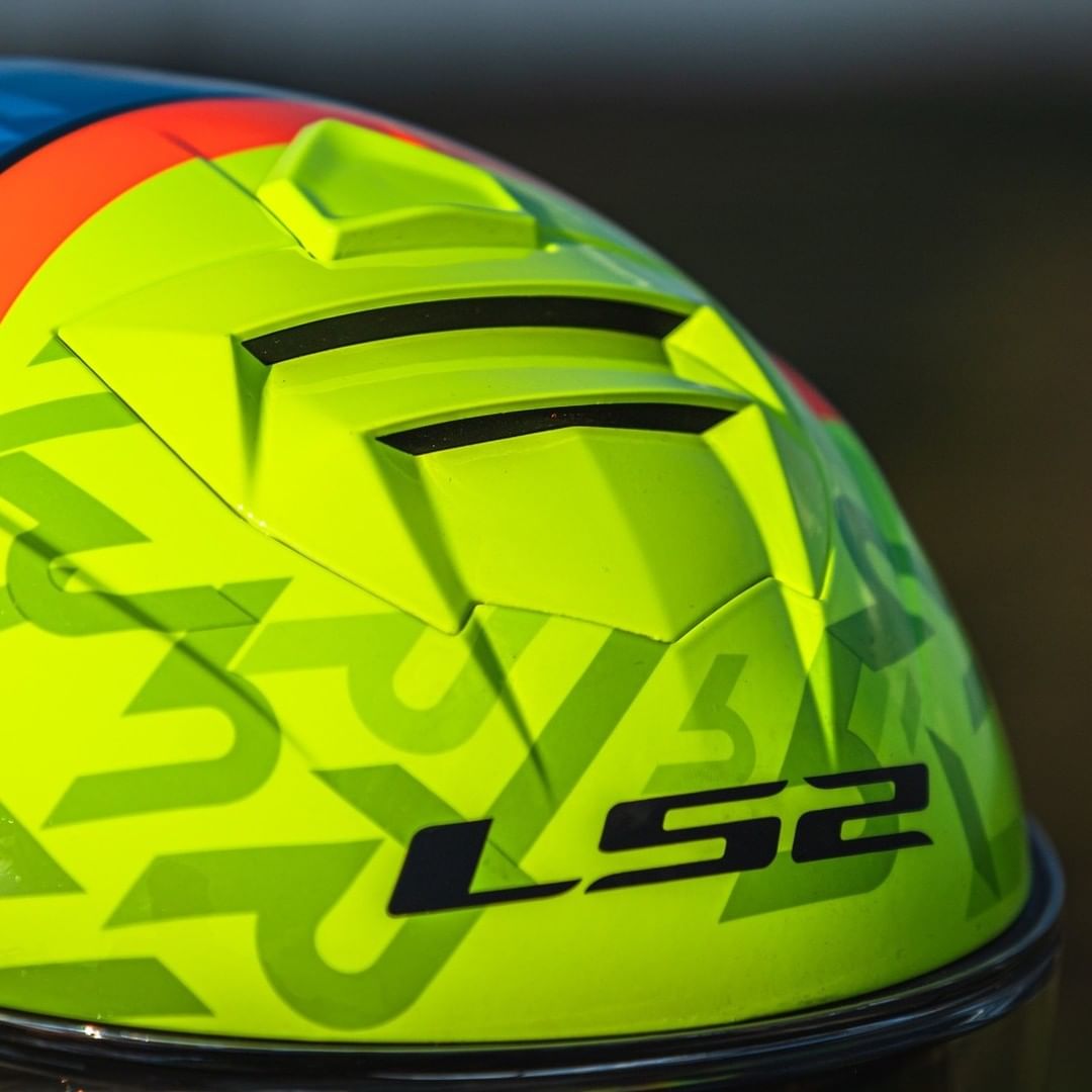 Mũ Bảo Hiểm Fullface Hai Kính LS2 FF800 Storm