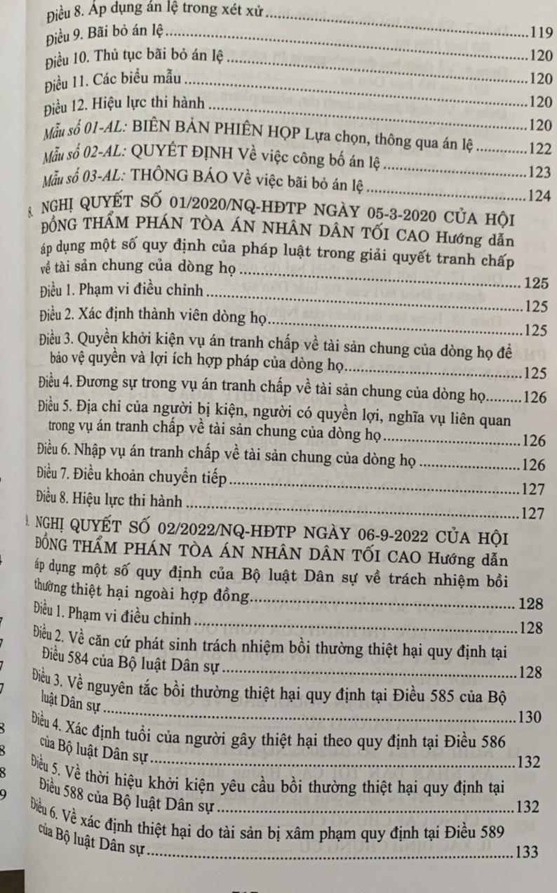 Hệ thống các nghị quyết của Hội đồng Thẩm phán Tòa án nhân dân tối cao về dân sự và tố tụng dân sự từ 1990-2023