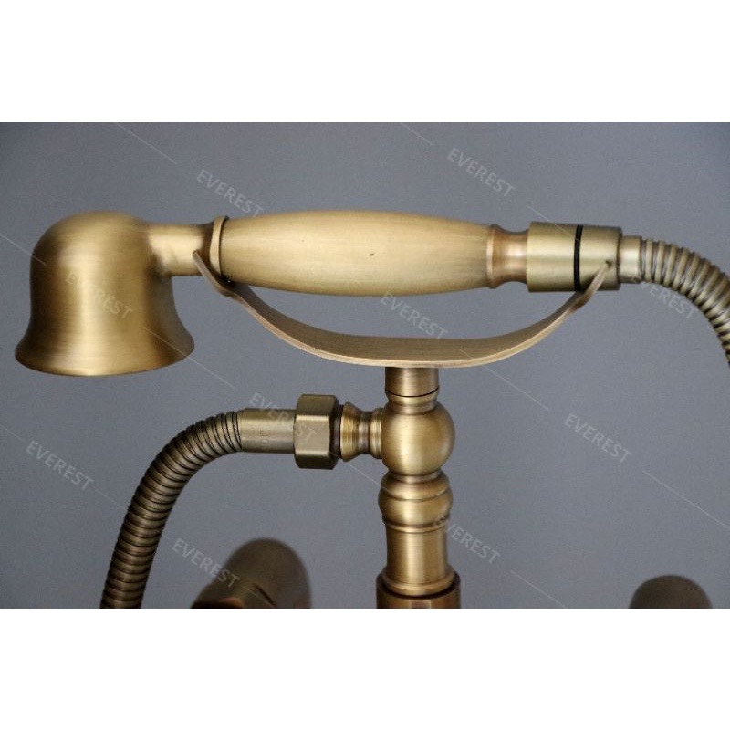 Sen bồn tắm cổ điển - sen bồn tắm