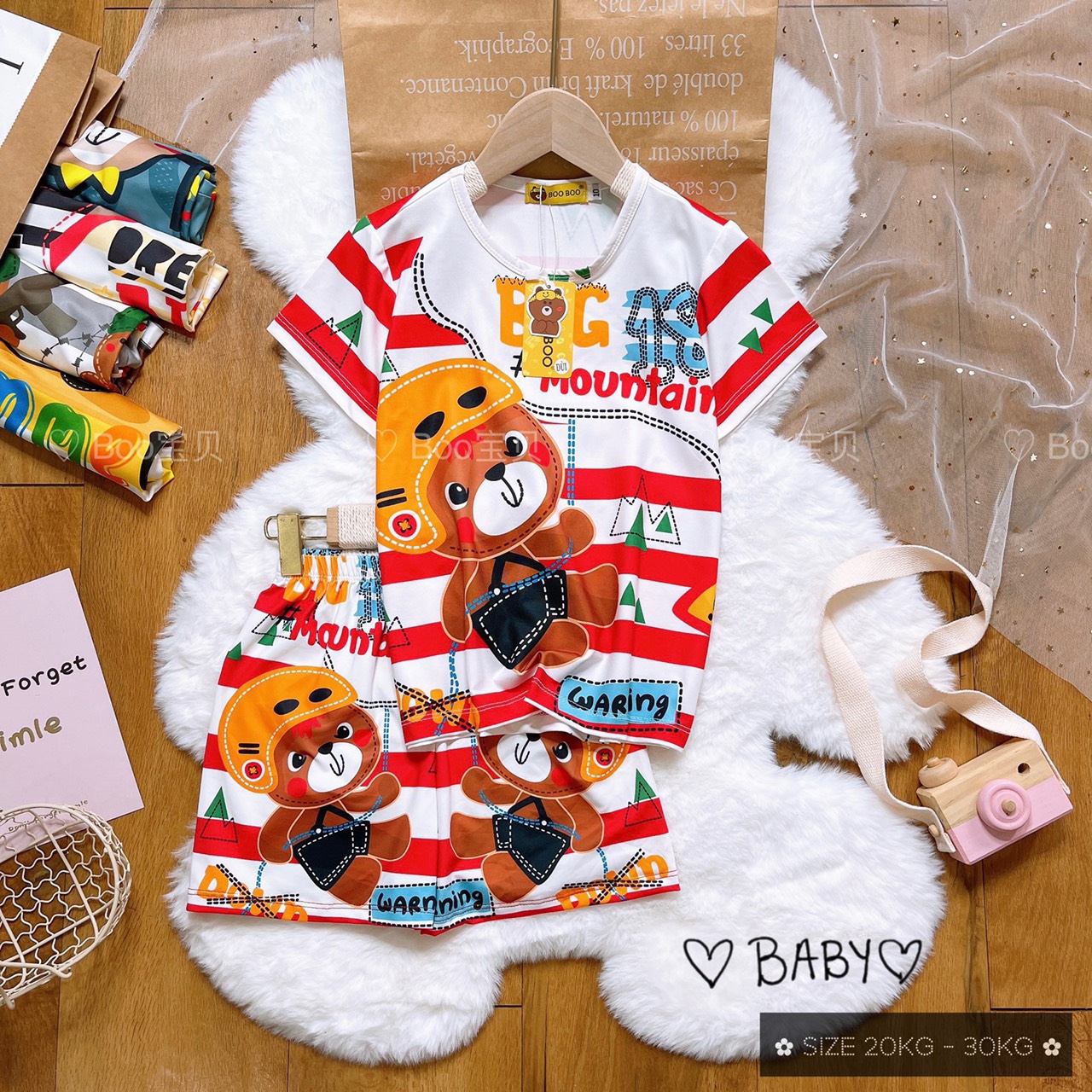 [HCM] (14-20kg) Đồ bộ baby cho bé trai mặc nhà/mặc ngủ đùi in 3D chất thun lạnh rất mát tay khi sờ, ko xù lông và bề mặt bóng loáng. Đồ bộ bé trai thun lạnh. Đồ bộ bé trai 20kg. doraemon-báo hồng-mickey-donald-gấu pooh-bò sữa Boo