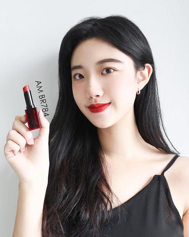 Son Shu Uemura Rouge Unlimited Amplified Matte AM BR 784 Màu Đỏ Gạch (Chất Son Lì Có Dưỡng)