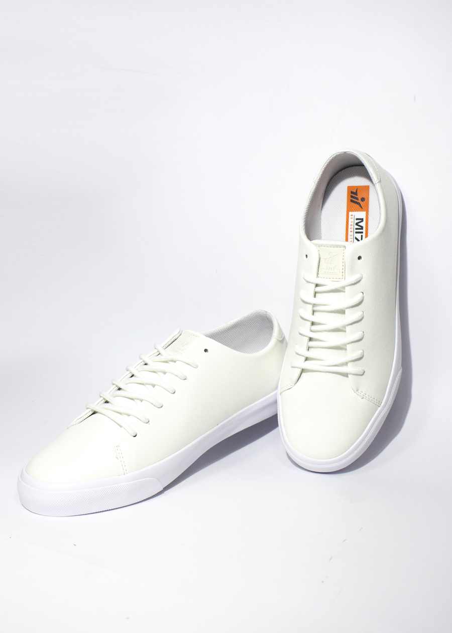 Giày Sneaker Unisex vân trơn M17