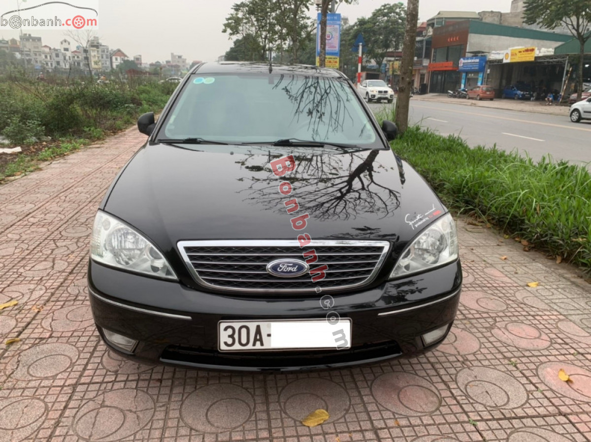 Bộ chắn bùn bánh xe Ford Mondeo