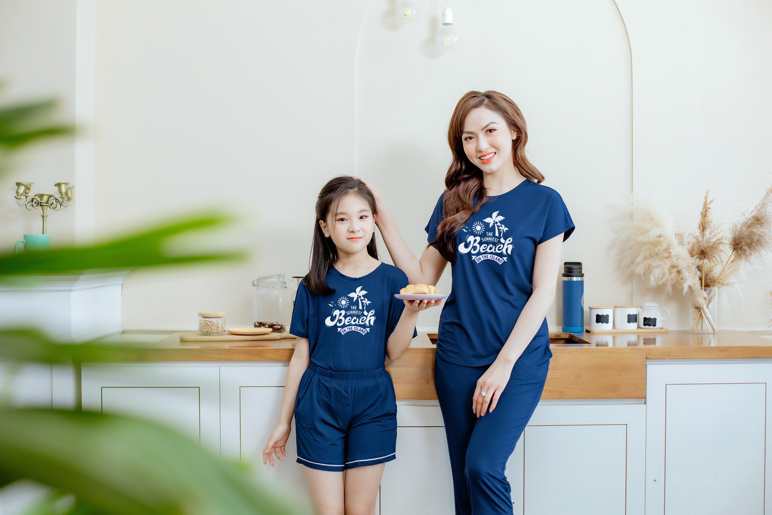Bộ cộc tay chui cổ trẻ em vải bamboo cao cấp Chou's - Màu xanh navy