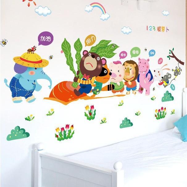 Decal dán tường cuộc chiến nhổ cà rốt