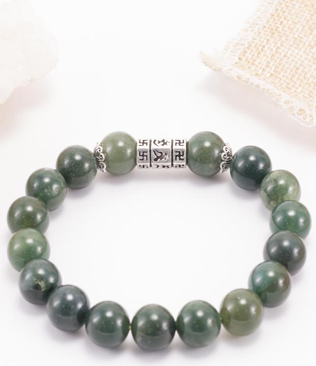 Vòng Đá Chalcedony Phối Charm Lục Tự Lục Giác