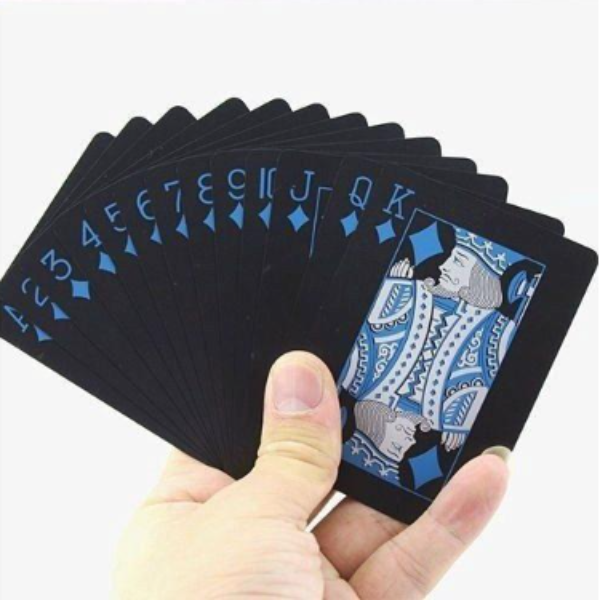 Bộ Bài Tây Poker Nền Đen Cao Cấp Nhựa PVC Chống Thấm Nước Và Chống Gãy Bài