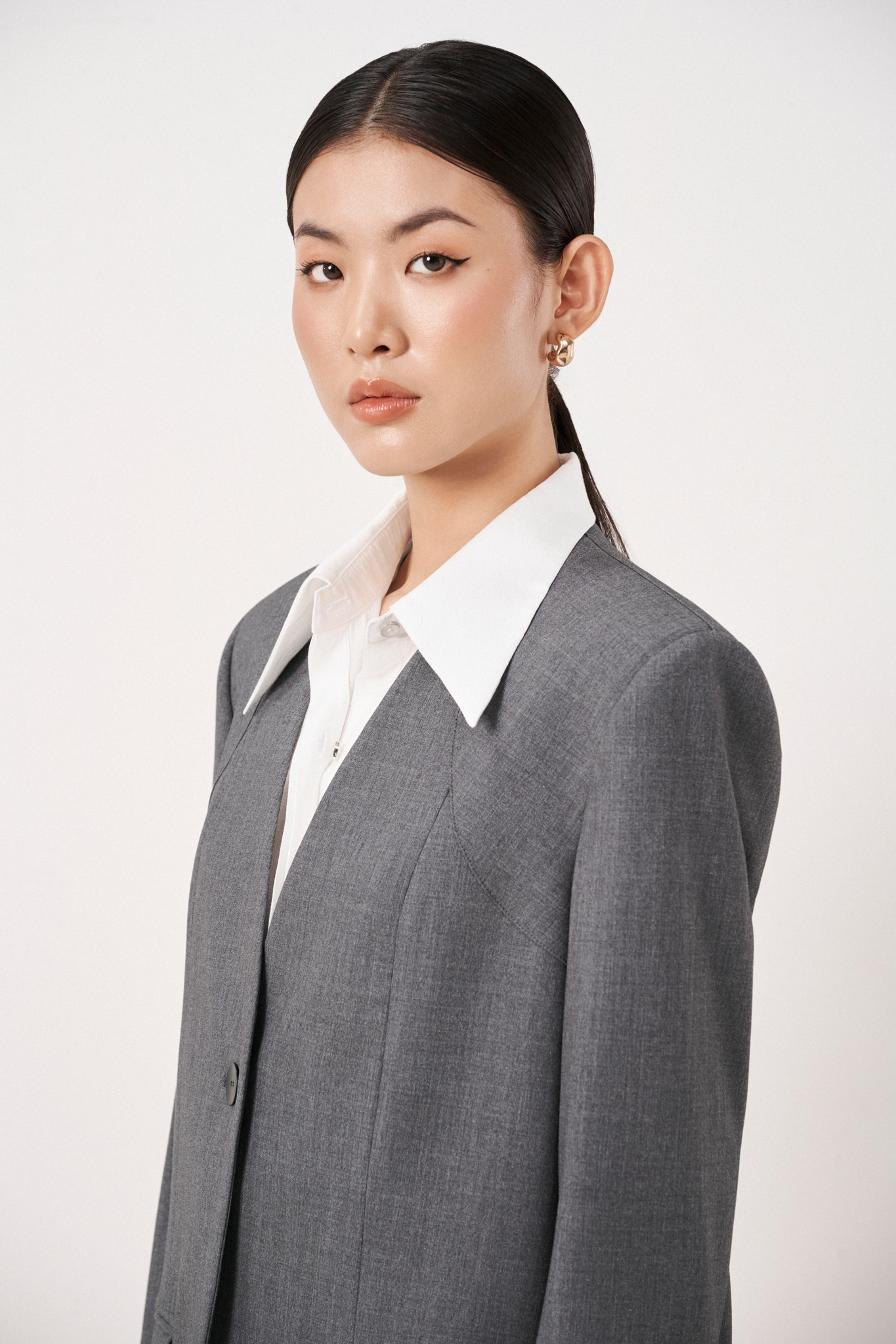 Áo blazer vai rộng không cổ Naomi thiết kế cao cấp WHITE CHIC