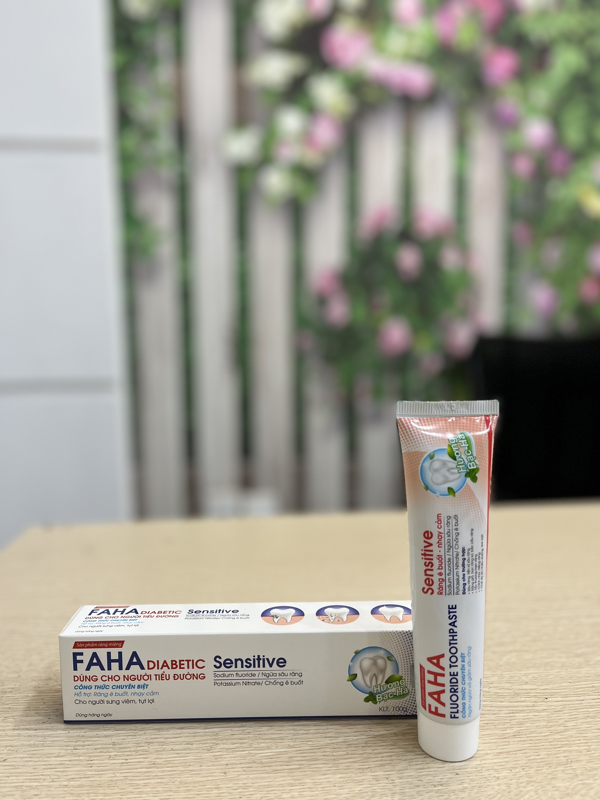 Kem đánh răng cho người Tiểu Đường FAHA DIABETIC TUBE 100G- Hoạt chất NEUTRAL FLOURIDE 0.243