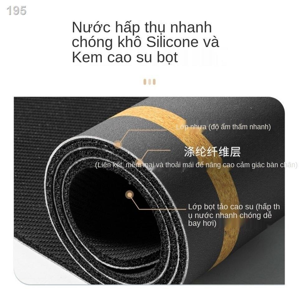 Sản phẩm mới chất liệu mềm diatom bùn nhà vệ sinh thấm hút thảm trải sàn cửa tắm khô nhanh chống trượt