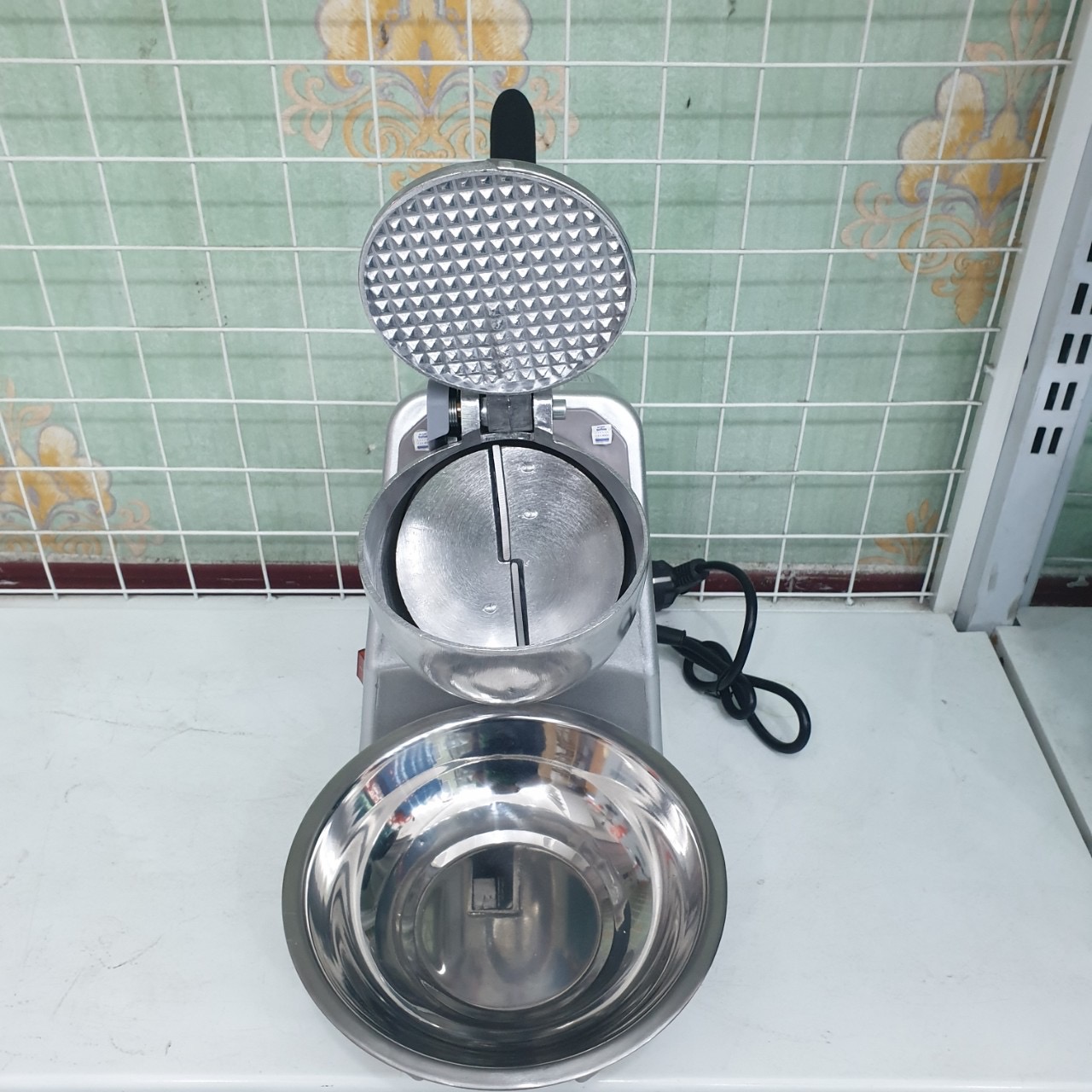 Máy bào đá, xay đá tuyết 2 lưỡi dao công suất 380W