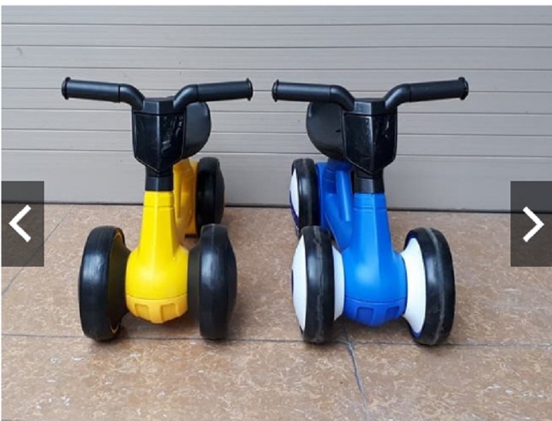Xe chòi chân thăng bằng Mini Bike (có nhạc + đèn)-  màu cho bé trai