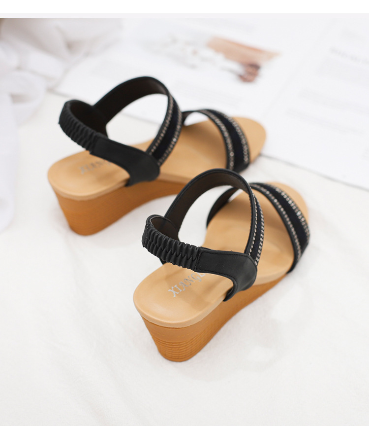 Giày quai ngang nữ giày sandals nữ dép quai hậu nữ cao 5 cm Mã 320-270A