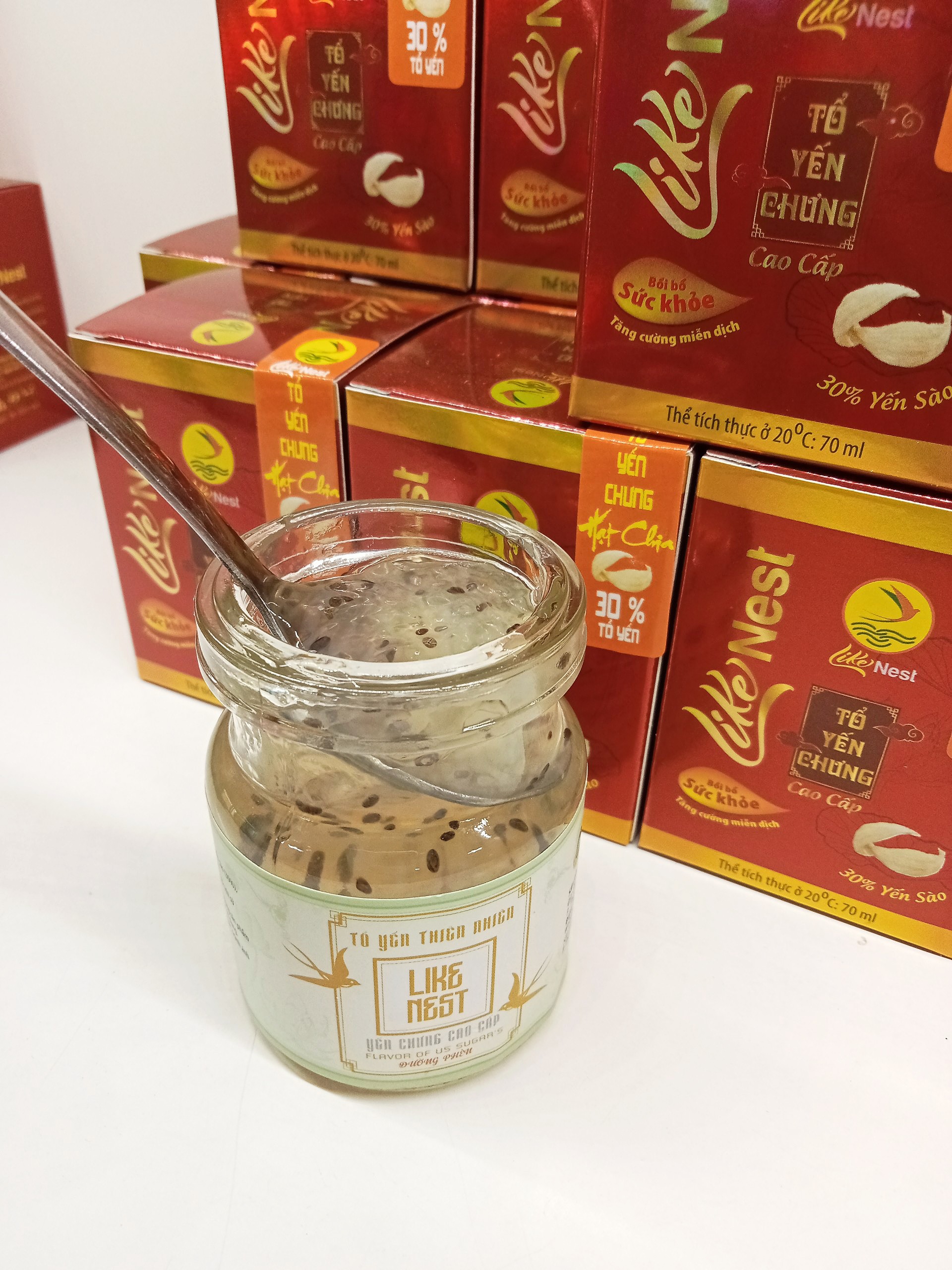 Yến Chưng Hạt Chia LikeNest 30% Tổ Yến