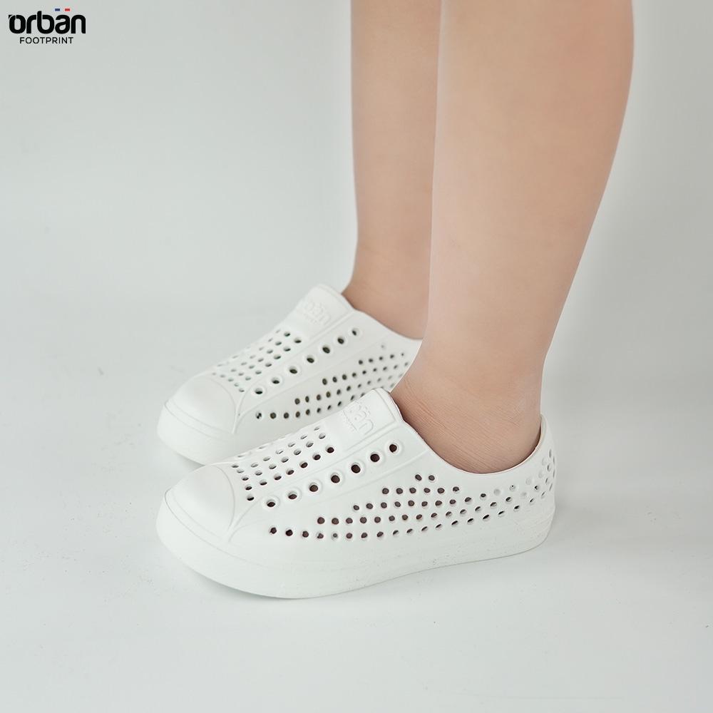 Giày trẻ em Urban cao cấp siêu nhẹ D2001 trắng full