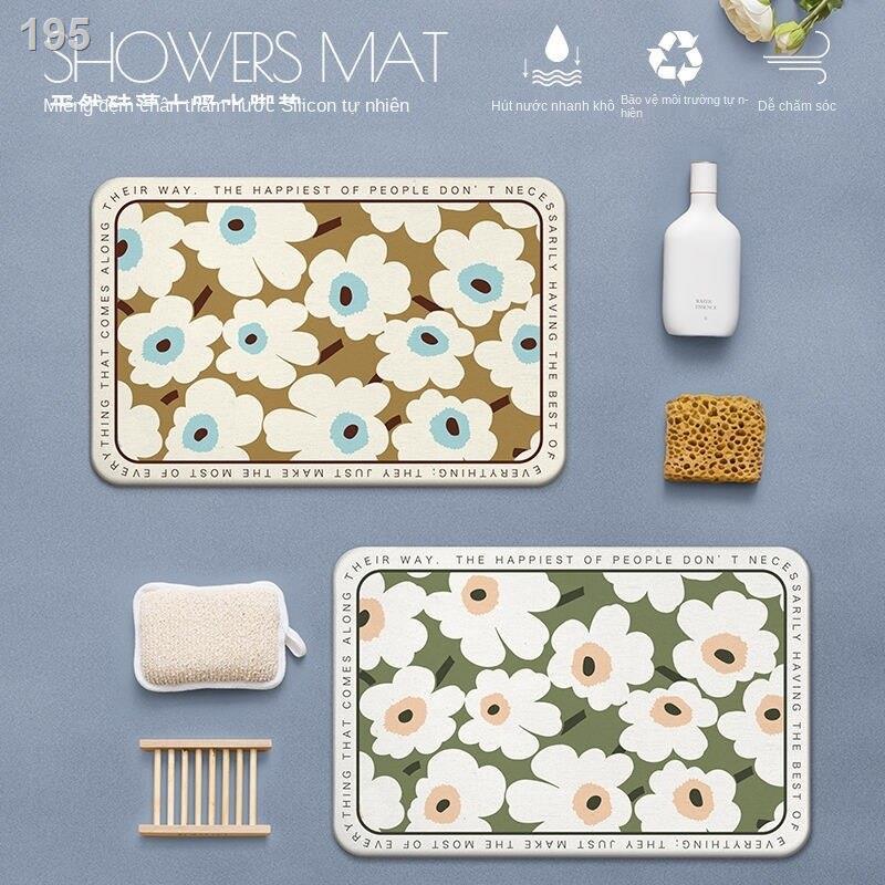 Tấm thấm bùn Tong Yan Diatom lót cửa phòng tắm khô nhanh thảm sàn nhà vệ sinh Bắc Âu