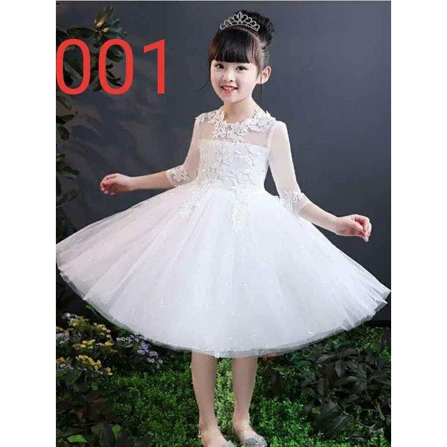 Đầm trắng có tay dự tiệc sinh nhật thôi nôi, lể nhà thờ cho bé.