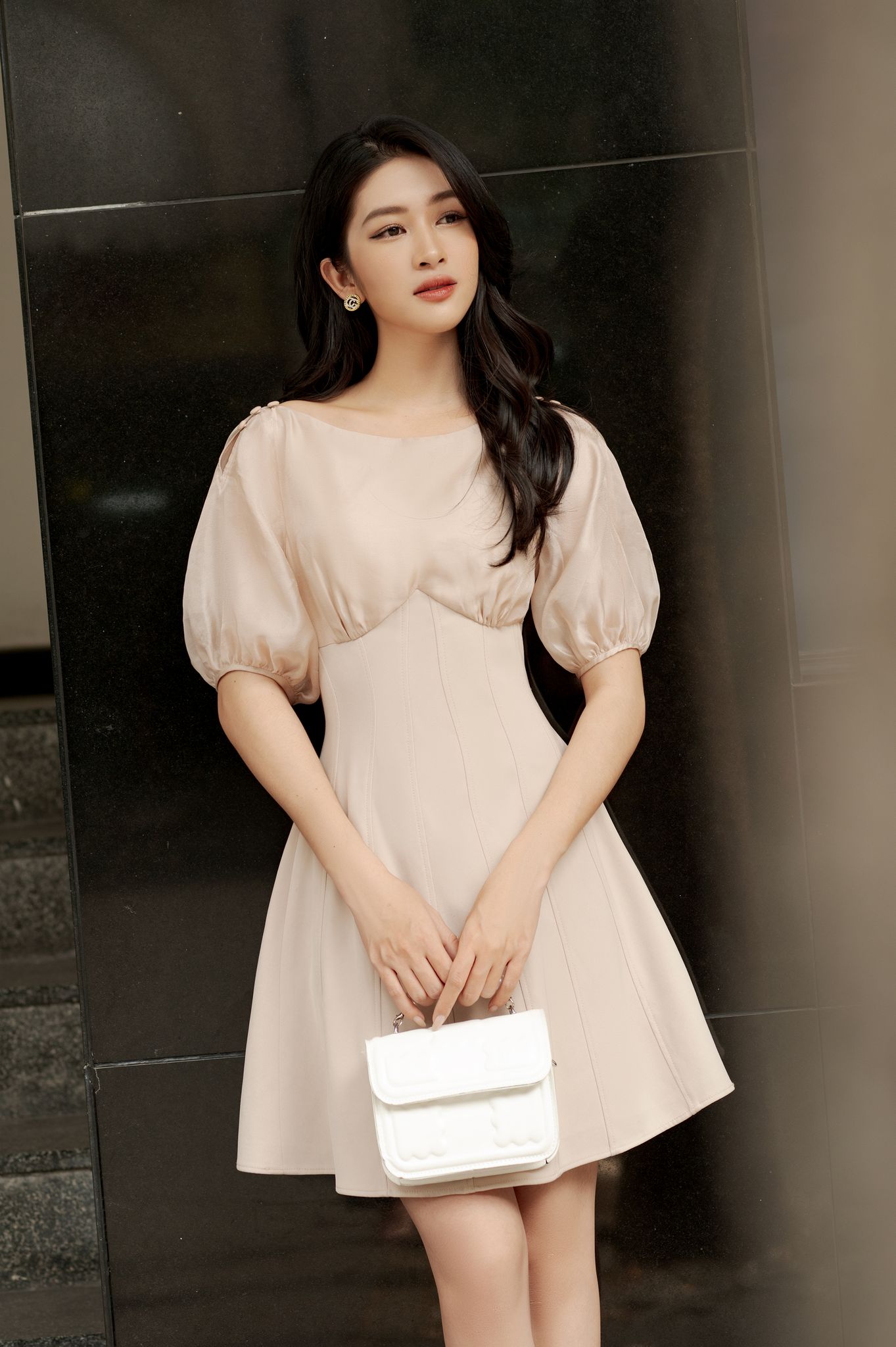 OLV - Đầm Beige Line Detailed Dress
