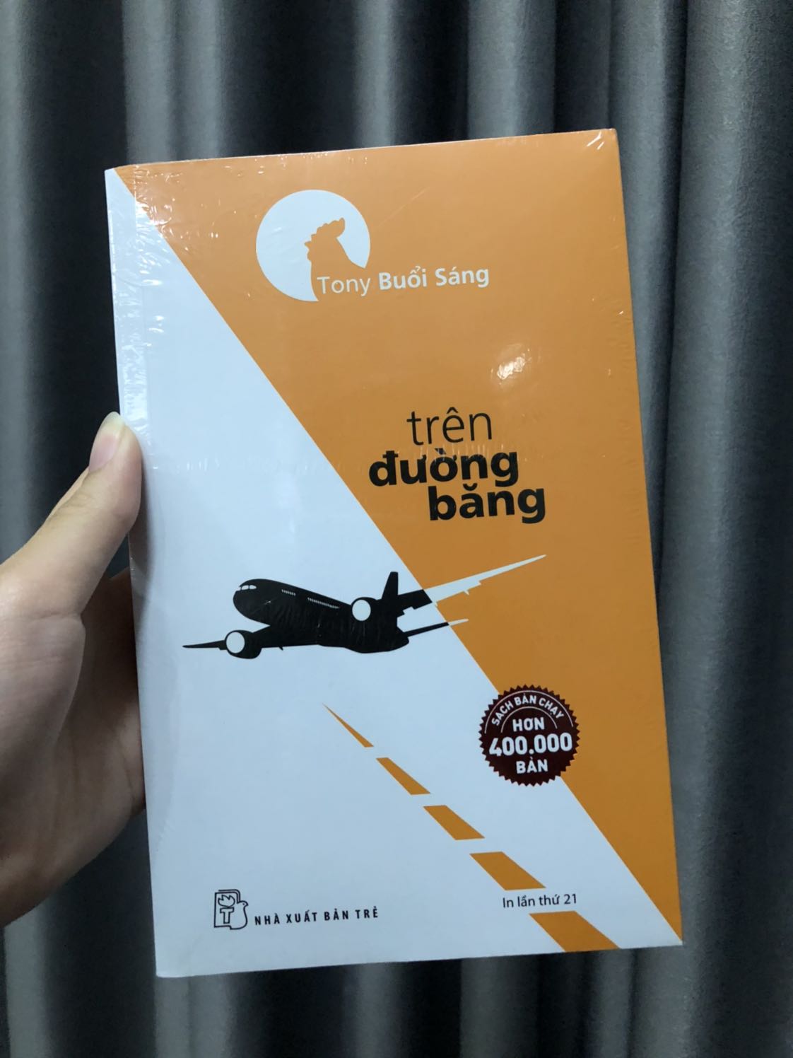 Hình ảnh Trên Đường Băng (Tony Buổi Sáng) ( Tái Bản )