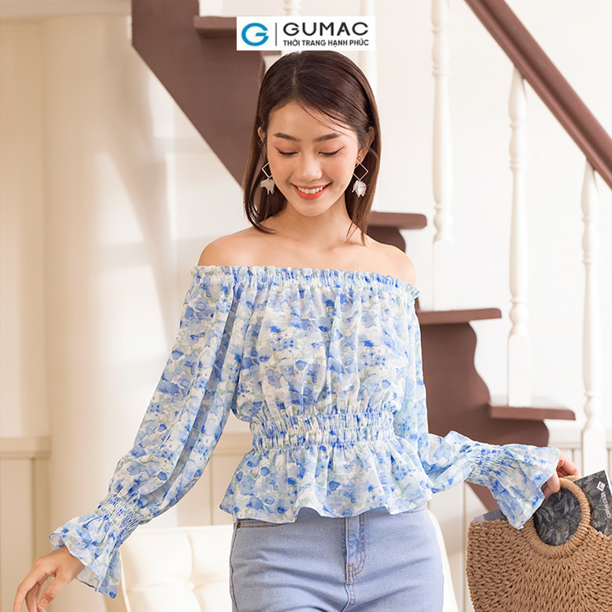 Áo kiểu hoa trễ vai thời trang GUMAC AD06022