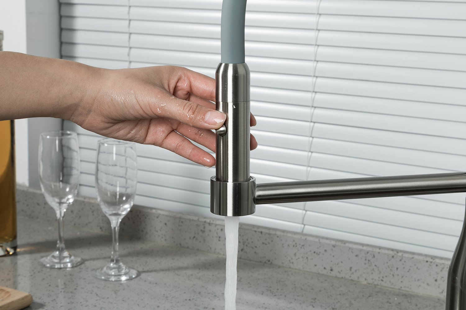 VÒI RỬA BÁT CẦN MỀM CAO CẤP NHẬP KHẨU NGA GAPPO G4398-55