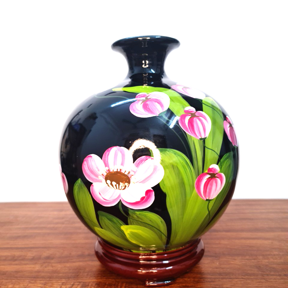 Bình Hút Lộc Gốm Sơn Mài Đen Vẽ Hoa Văn - 24 Cm - Mx