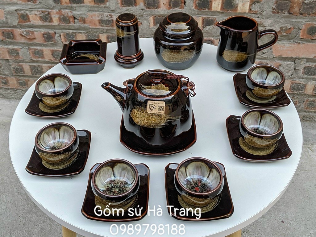 Bộ trà gốm sứ Bát Tràng cao cấp hàng nghệ nhân Tô Thanh Sơn men mật phẩy lòng hoa quai đồng dung tích 450ml