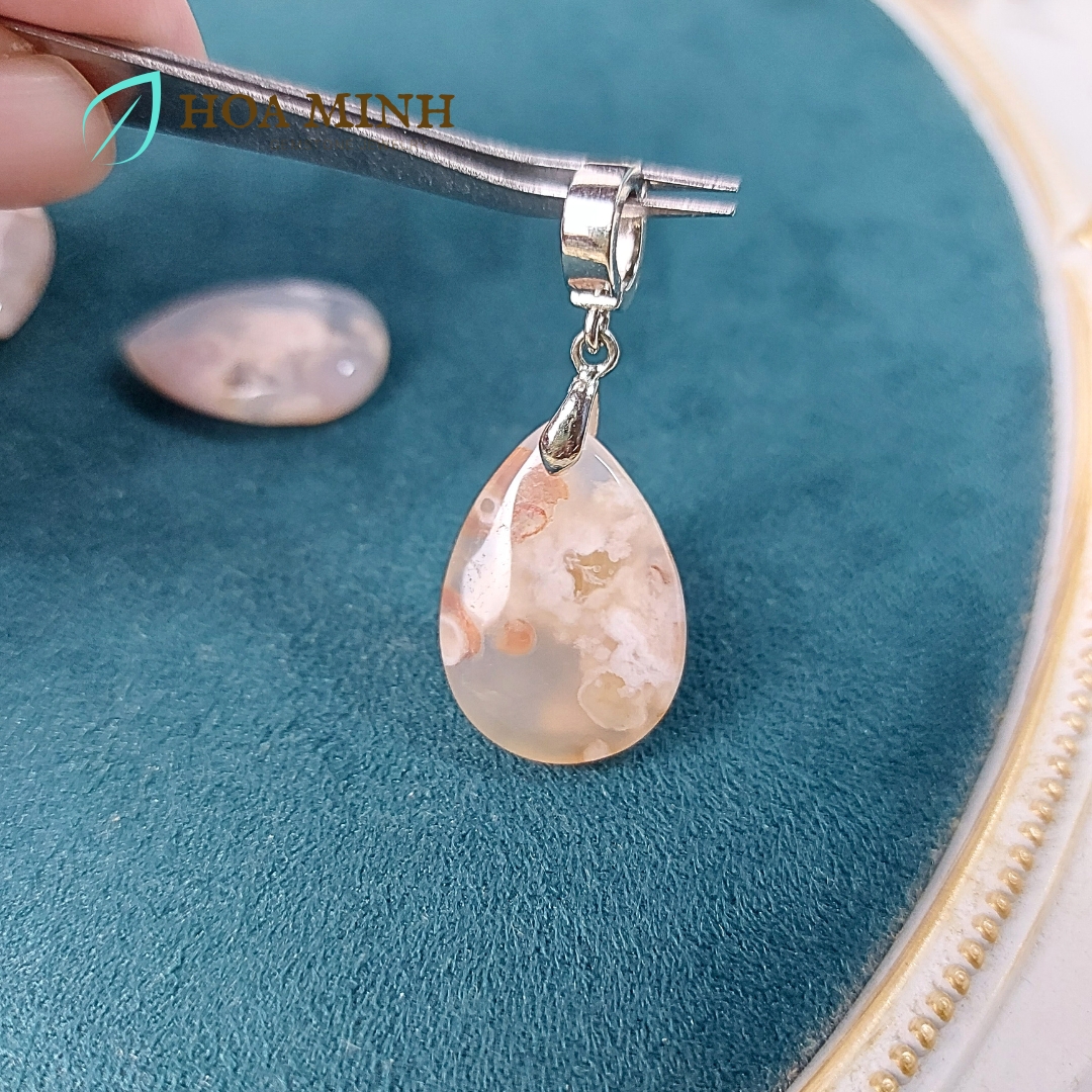 Mặt dây chuyền đá Mã Não hoa đào tự nhiên kiểu giọt nước 25x17.7mm, thời trang tài lộc không kén mệnh