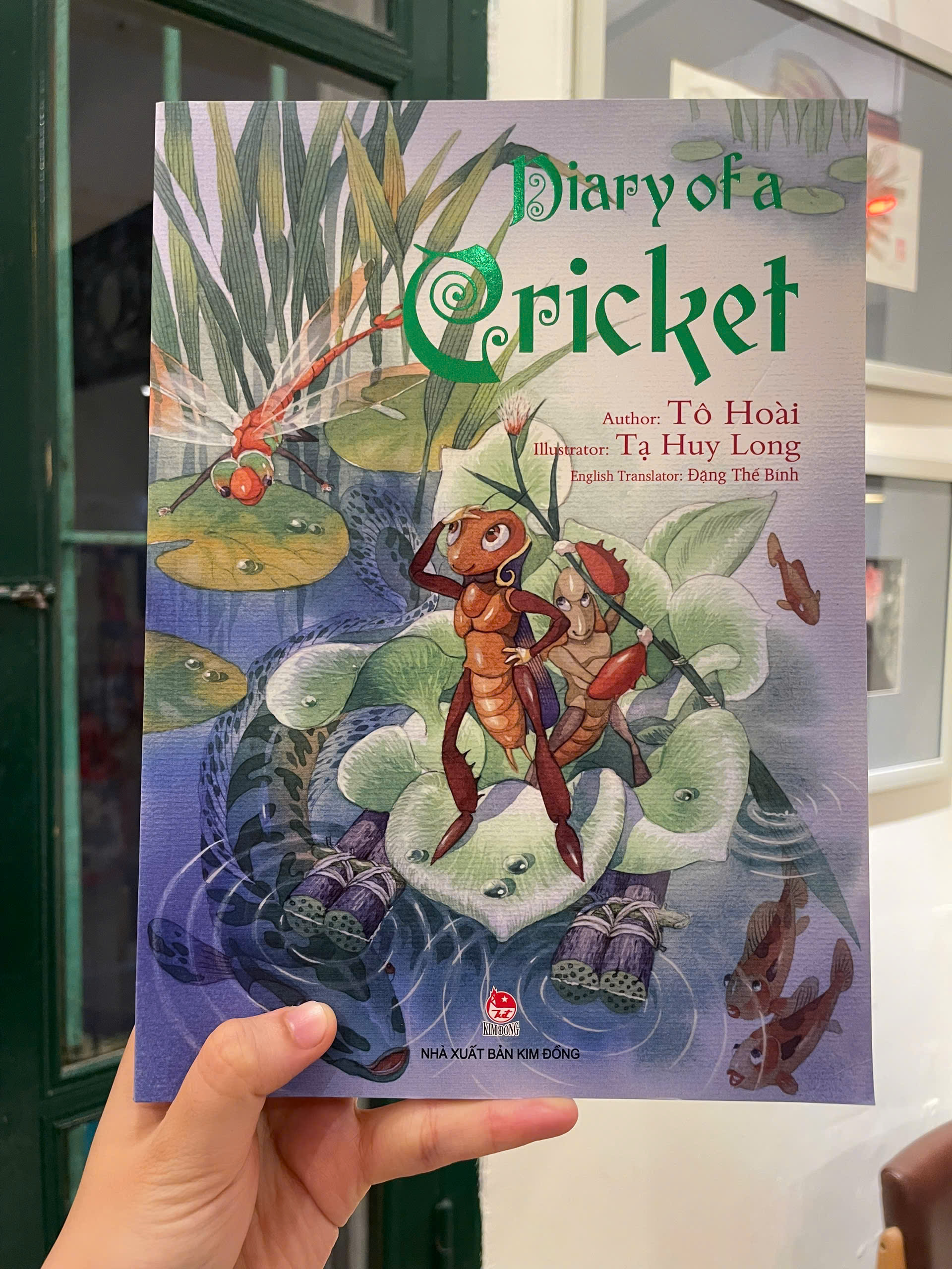 Diary of a Cricket by To Hoai - Children Picture Story book in English - Sách Ngoại Văn