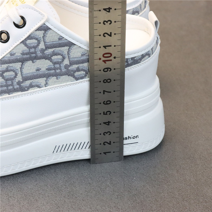 Sục Thể Thao Đế Cao 10cm SOD595-2007