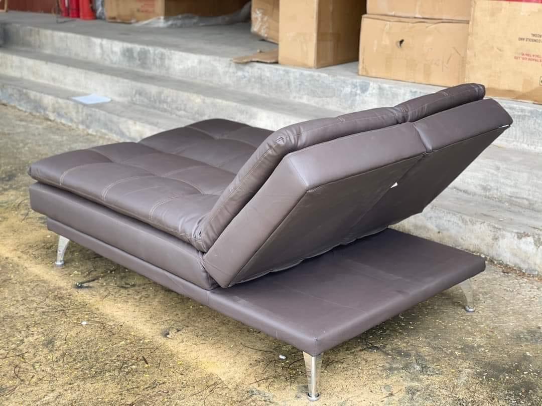 Sofa bed gập 2 chiều tích hợp ổ cắm sạc điện thoại Juno Sofa Kích thước 2m