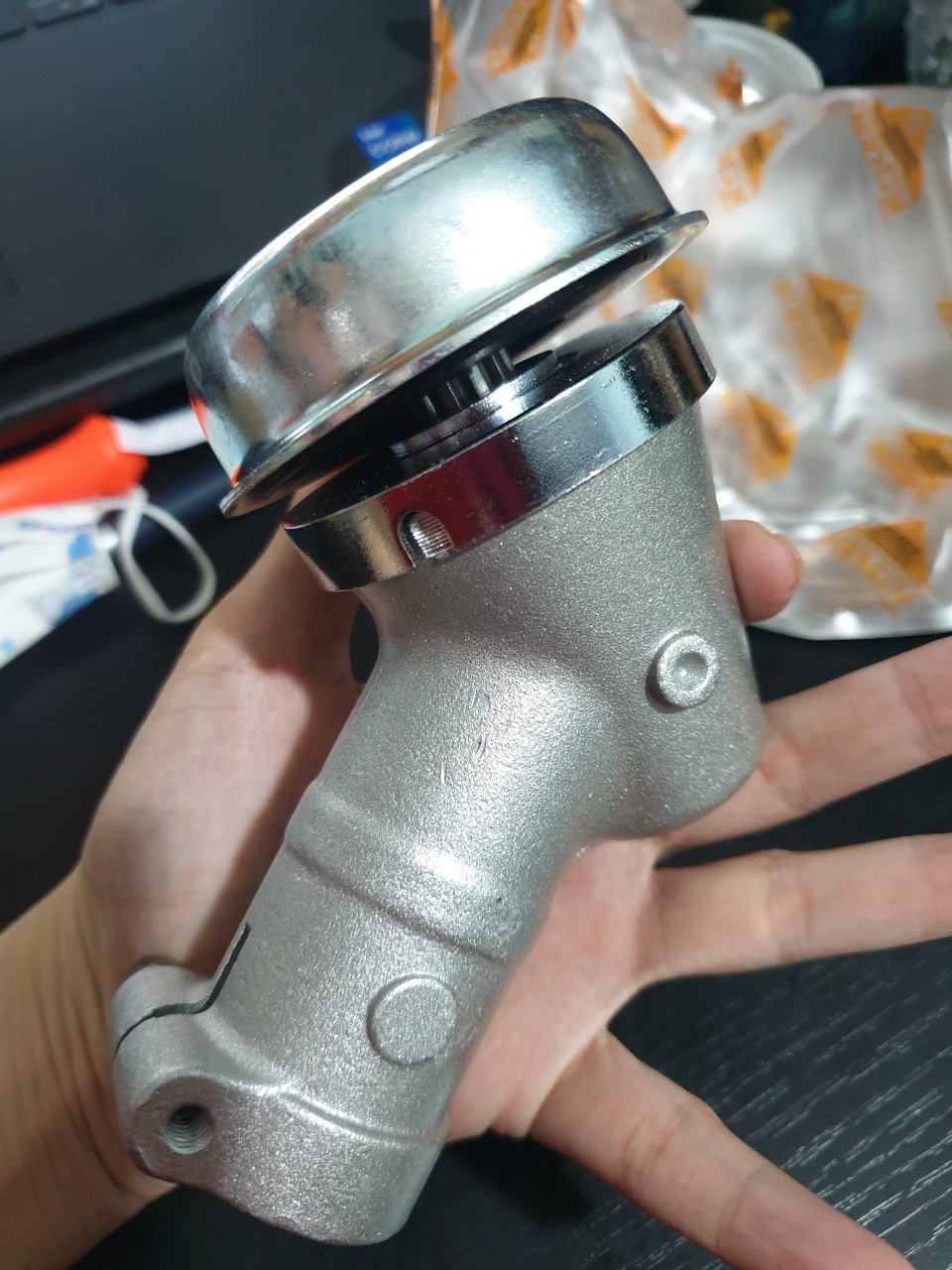 ĐẦU DAO DÙNG CHO MÁY CẮT CỎ HUSQ 143/541. 28mm - 9 khía