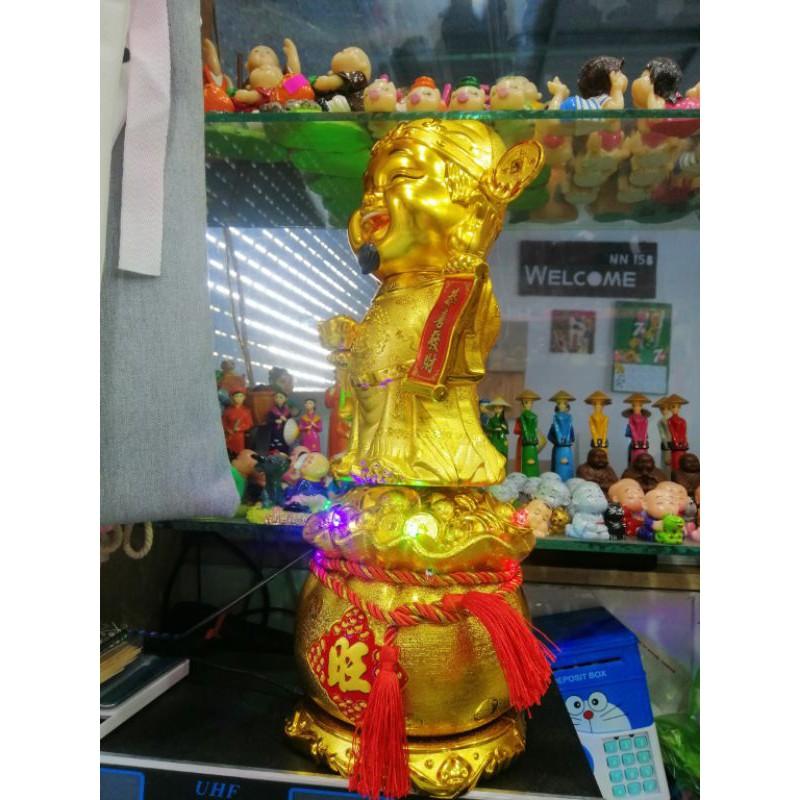 THẦN TÀI ĐỨNG HŨ VÀNG TRƯNG BÀY TRANG TRÍ