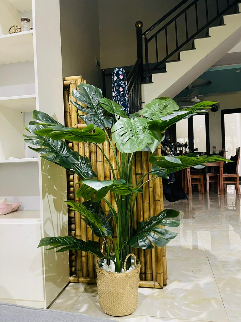 Cây giả – Cây trầu bà lá xẻ nam mỹ monstera giả – Chậu gồm 3 nhánh 18 lá – Cao 130 cm – Cây lá rùa, lá rách – Cây nội thất giả, hoa lụa trang trí decor