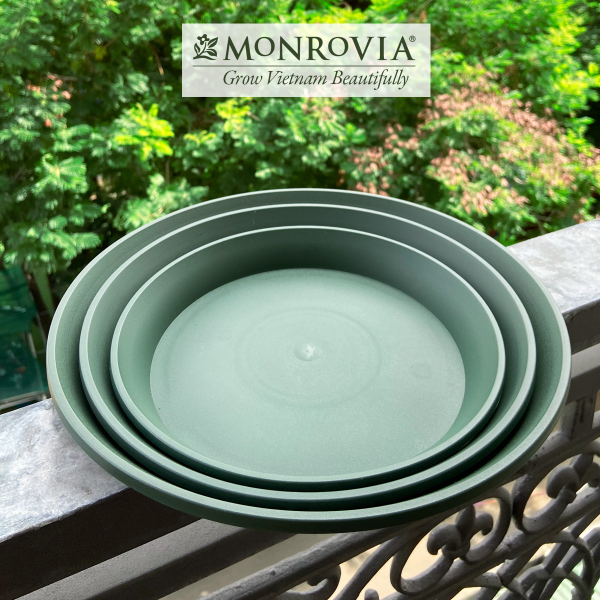 3 Đĩa lót chậu MONROVIA 2 Gallon, Dòng M-series, chậu nhựa trồng cây, chậu cây cảnh mini, để bàn, treo ban công, treo tường, cao cấp, chính hãng thương hiệu MONROVIA