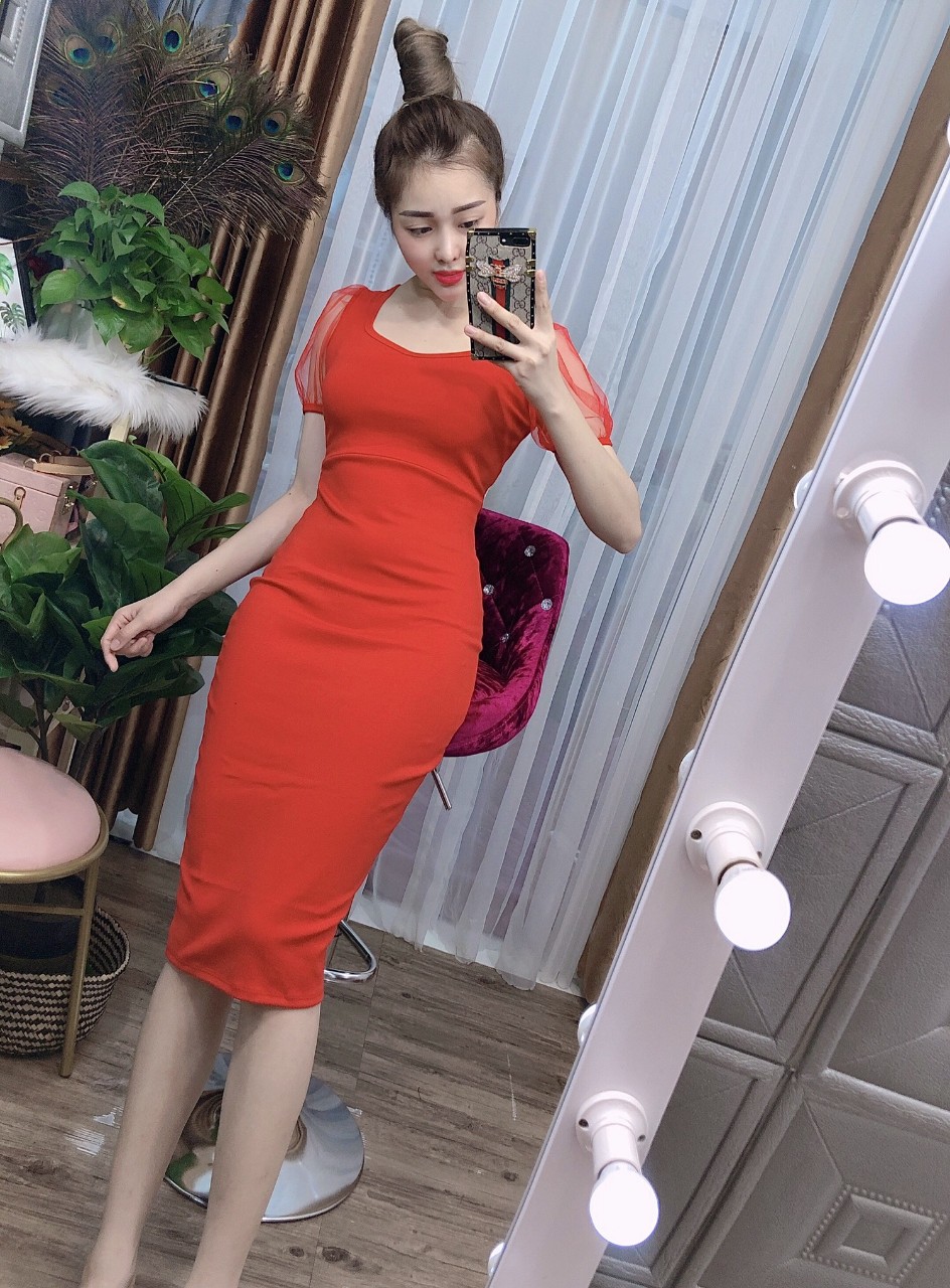 ĐẦM BODY TAY LƯỚI MÀU ĐỎ