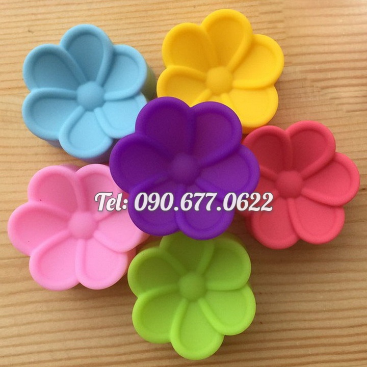 Bộ 10 khuôn silicone 3 lớp làm bánh, rau câu, bánh bông lan, bánh da lợn, bánh cookie hình hoa mai 5 cánh tròn – Mã số 1100