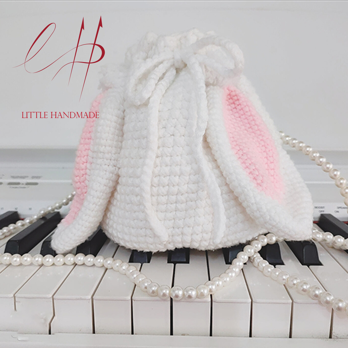 Túi đeo chéo tai thỏ bằng len handmade
