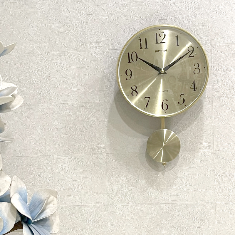 Đồng hồ Rhythm CMP528NR18 Kt 18.1 x 28.0 x 5.3cm, 450g. vỏ nhôm. Dùng Pin.