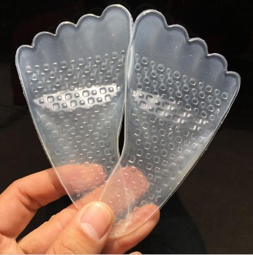Lót giầy silicon êm chân tặng 02 stick 3D Jibbitz trang trí giầy dép
