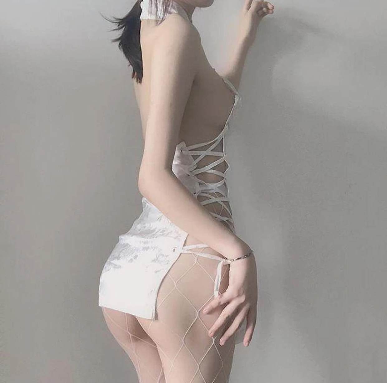 Đồ ngủ Cosplay D127 sườn xám lụa khoét ngực cột dây bên eo sexy