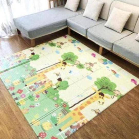 Thảm trải sàn xốp XPE 2 mặt phủ Silicone Hàn Quốc chống thấm tuyệt đối, chống ngã, cho bé tập bò kèm túi 1m8x2m