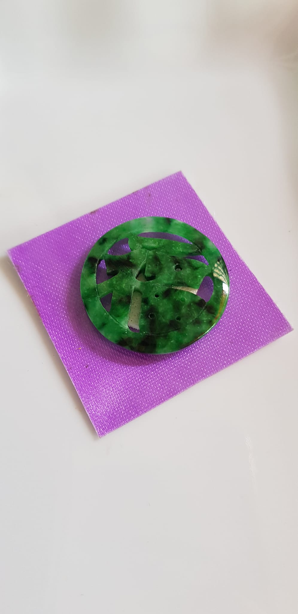 Mặt dây chuyền Nữ Chữ Phúc hay Chữ Phước Chất liệu đá cẩm thạch tự nhiên Size vừa đk 28mm x dầy 2mm Nữ về bọc Vàng lên đeo với dây chuyền của mình vừa đẹp vừa tốt mang chữ Phúc luôn bên mình ý nghĩa phúc đức ạ