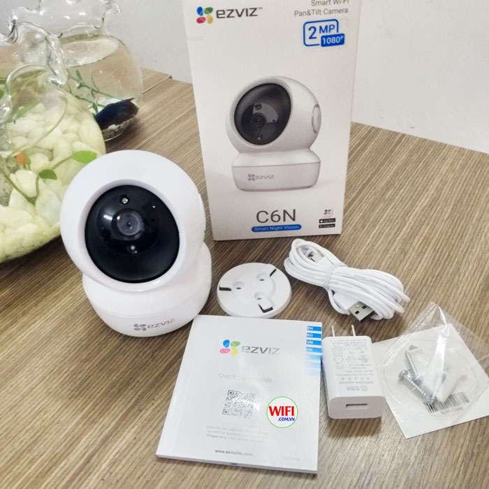 Camera IP wifi Ezviz CS-CV246 (C6CN 1080P) Kèm thẻ nhớ Sandisk 32GB - Hàng chính hãng