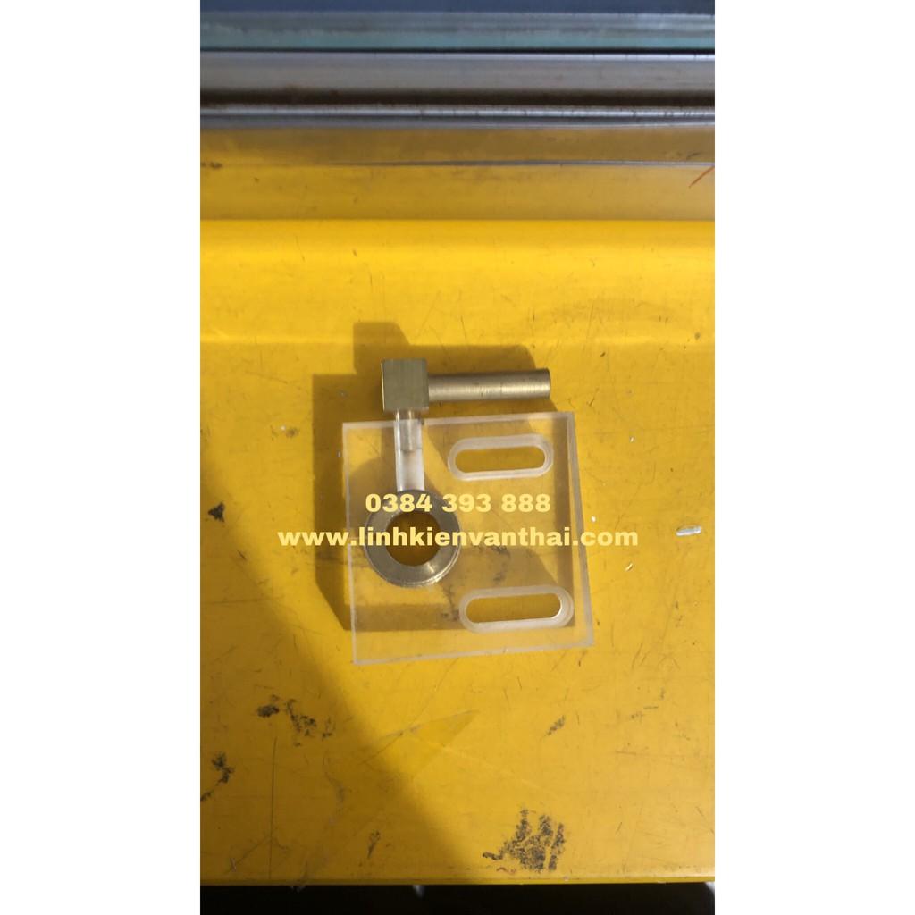 MIẾNG PHUN NƯỚC MICA VÒI BÊN / 50x50mm/ 53g