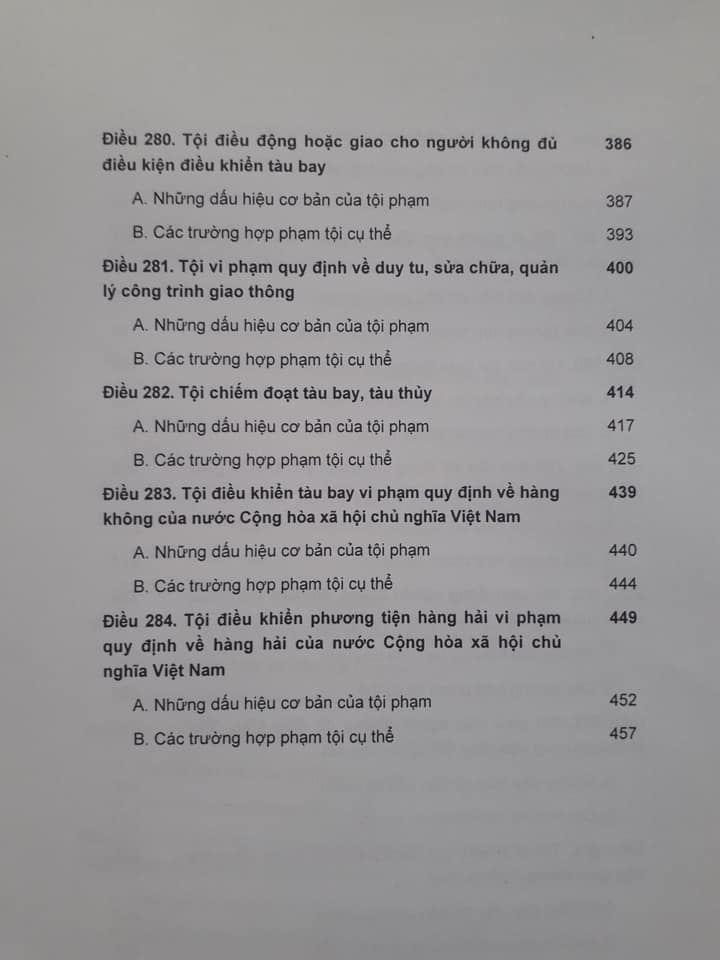 Combo 4 cuốn sách Bình luận Bộ luật hình sự 2015 sửa đổi, bổ sung 2017 của Đinh Văn Quế