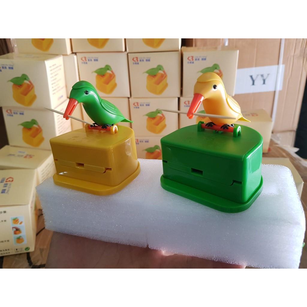 Hộp đựng tăm chim gõ kiến siêu hot